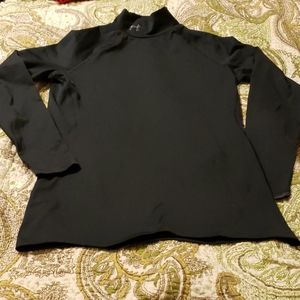 Mens M Under Armour Cold Gear mock neck shirt